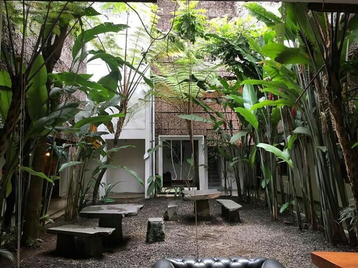 Flores Gallery Hotel Bandung Exteriör bild